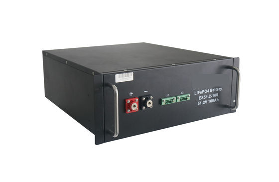 Système solaire de bâti de support de Lifepo4 48V 100AH pour la tour de télécom