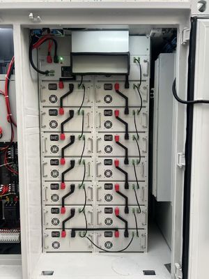 Hvac BESS Système de stockage d'énergie à batterie Module 51.2V 105AH Révolutionnant la puissance des ordinateurs 50-500KW Performance