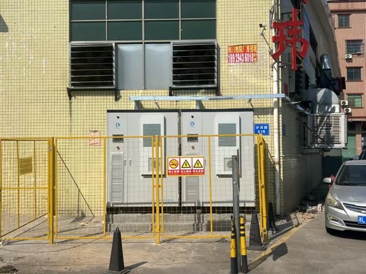 Varié selon le modèle BESS Système de stockage d'énergie de la batterie LiFePo4 100Ah Batterie -10-50 degrés Celsius