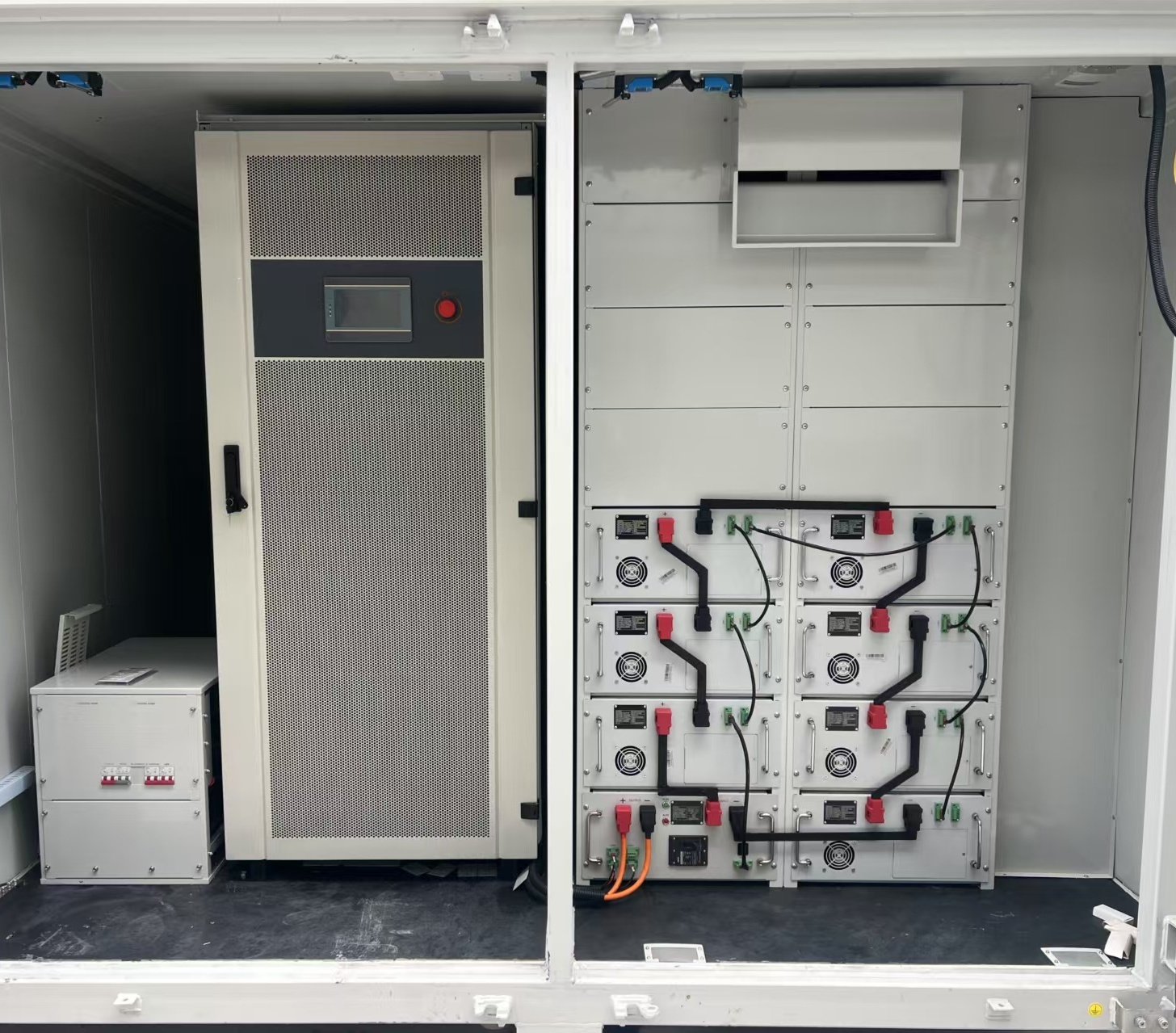 Système de stockage d'énergie par batterie (BESS) à haute efficacité ...